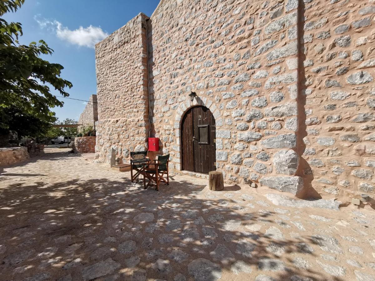 Guesthouse Toxotis Pírgos Dhiroú Eksteriør bilde