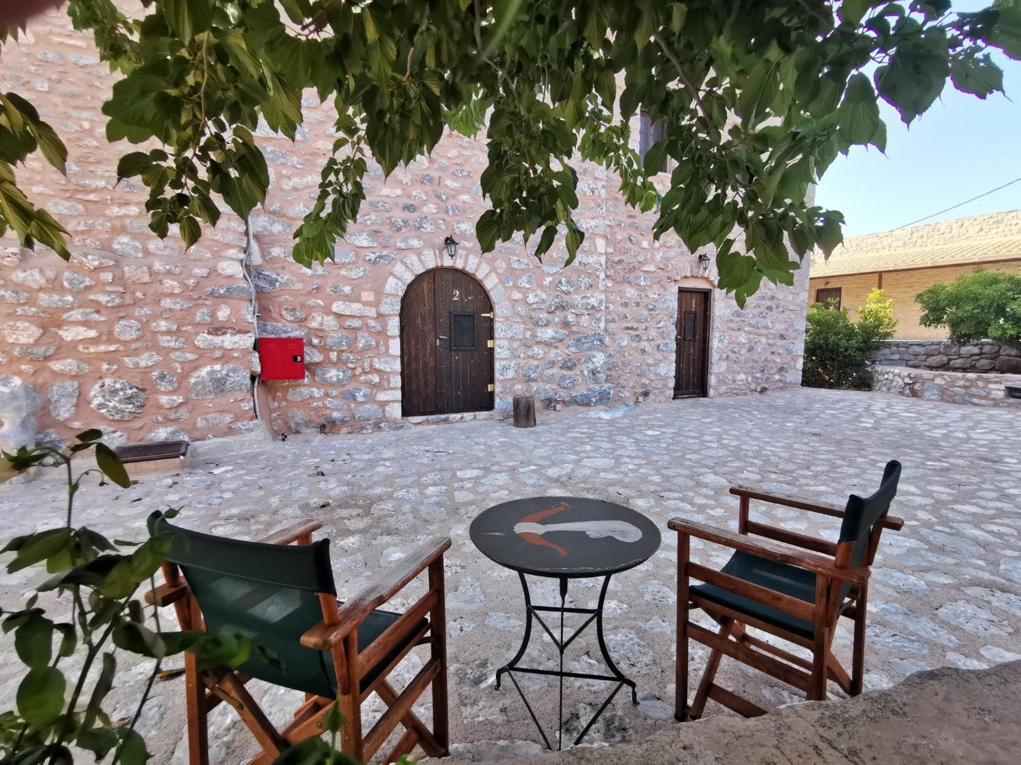 Guesthouse Toxotis Pírgos Dhiroú Eksteriør bilde